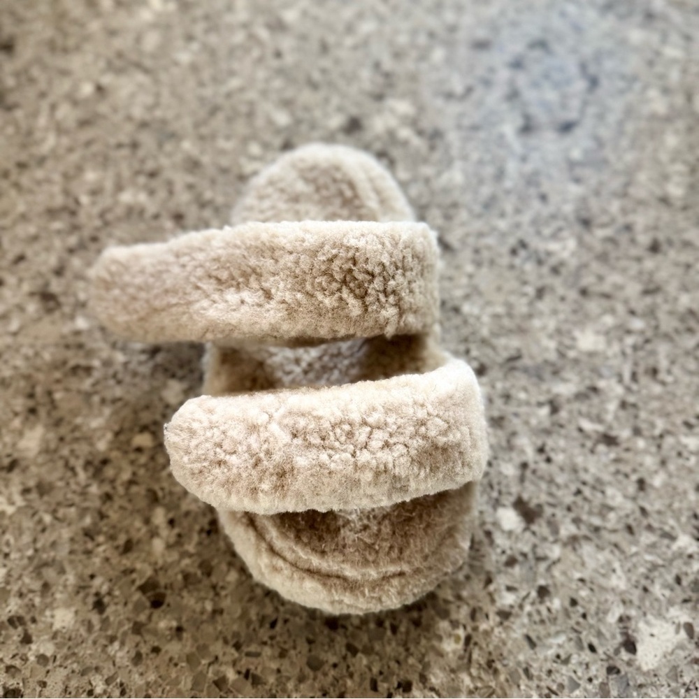 GAP Kids Sherpa Slippers - Size 10C/11C - βοΈ - Picture 3 of 12